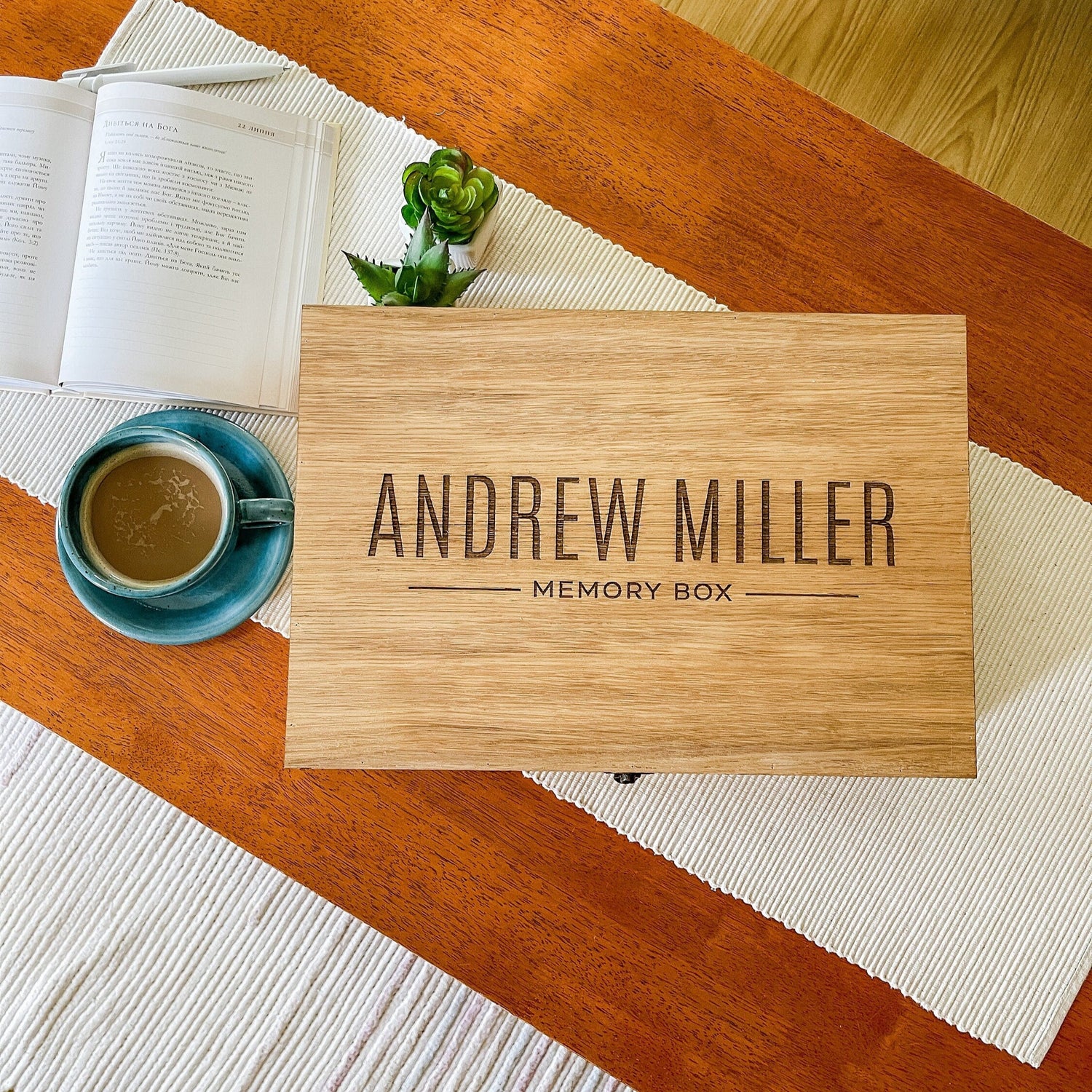 Personalized wooden name box for memories, keepsake - Christmas gift, present for Him, Boyfriend, Boy, Guy, Groomsmen, Friend for Birthday